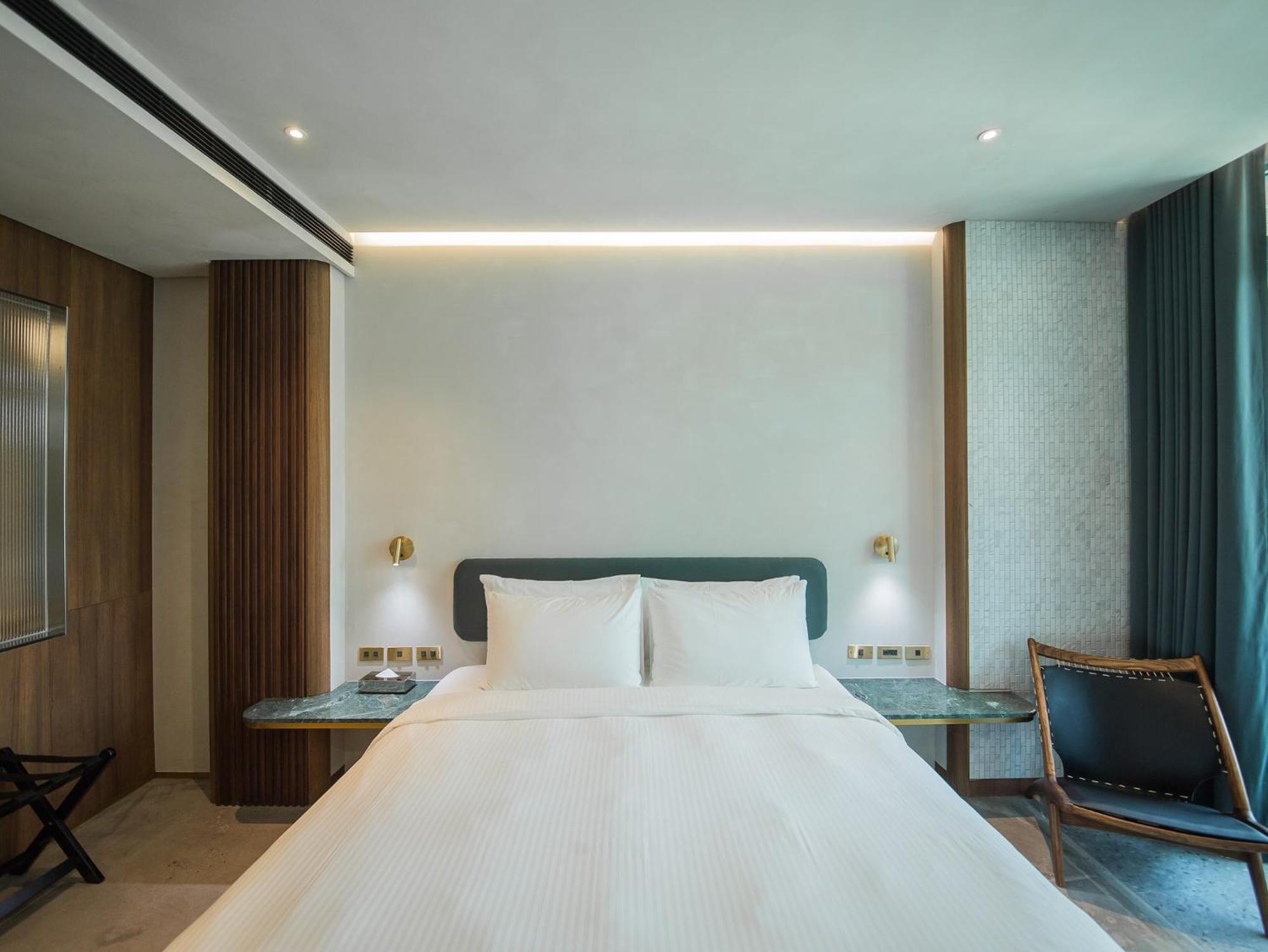 Papoa Harbor Hotel Kaohsiung Exterior photo
